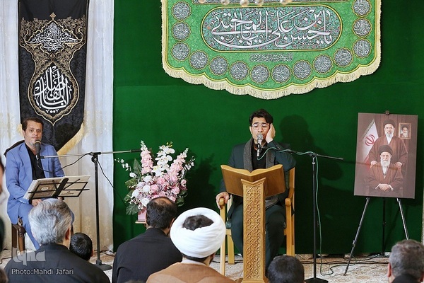 محفل قرآنی با گرامیداشت یاد رهبر شهید انقلاب