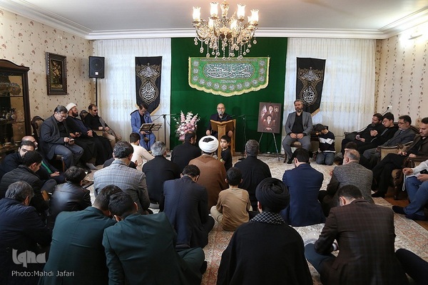 محفل قرآنی با گرامیداشت یاد رهبر شهید انقلاب