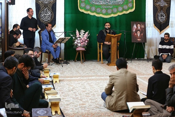 محفل قرآنی با گرامیداشت یاد رهبر شهید انقلاب