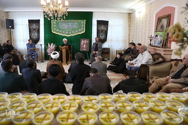 محفل قرآنی با گرامیداشت یاد رهبر شهید انقلاب