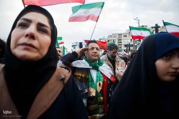 تحویل سال نو در میدان انقلاب تهران