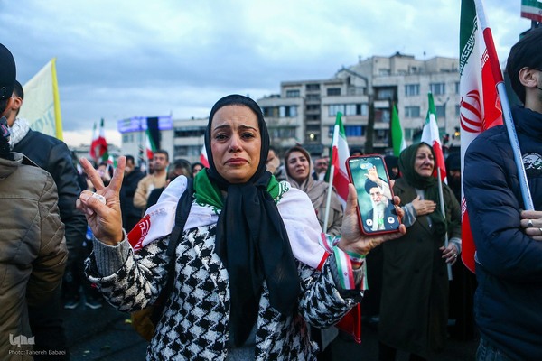 تحویل سال نو در میدان انقلاب تهران