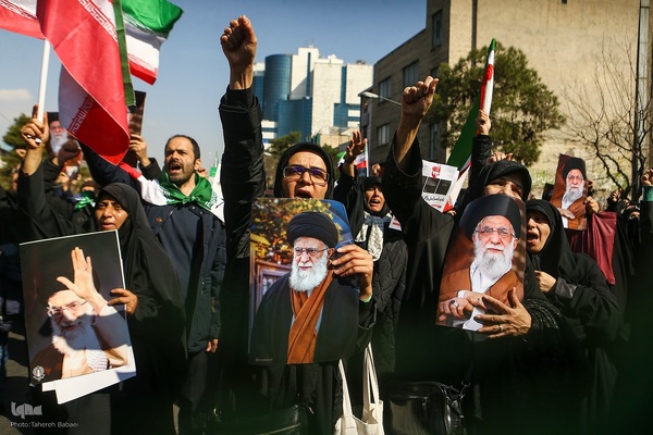 راهپیمایی مردم تهران در محکومیت جنایات آمریکا و رژیم صهیونیستی