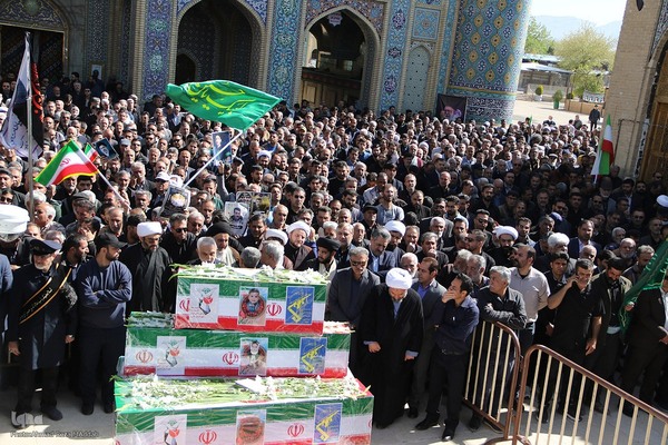 آیین وداع و تشییع پیکرهای مطهر ۱۱ شهید جنگ رمضان در شیراز
