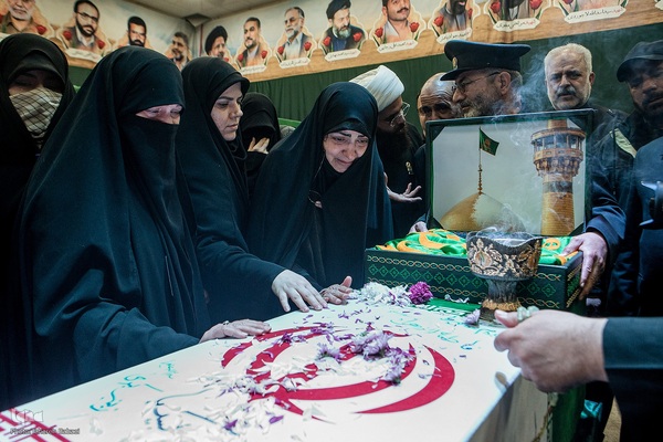 حضور خادمان بارگاه امام علی بن موسی الرضا در معراج الشهدا سپاه