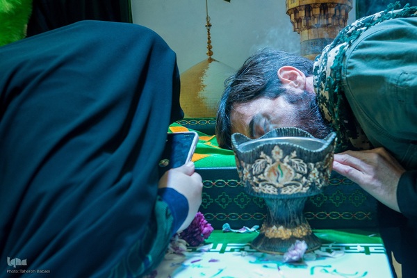 حضور خادمان بارگاه امام علی بن موسی الرضا در معراج الشهدا سپاه