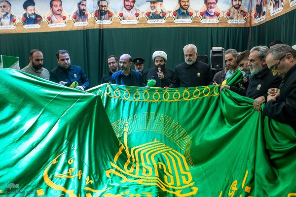 حضور خادمان بارگاه امام علی بن موسی الرضا در معراج الشهدا سپاه