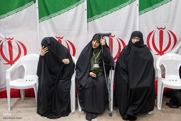 حضور خادمان بارگاه امام علی بن موسی الرضا در معراج الشهدا سپاه