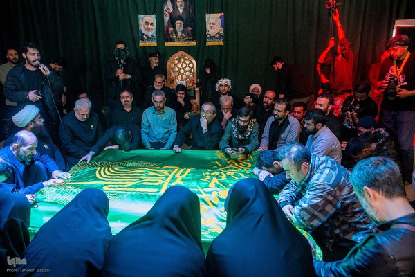 حضور خادمان بارگاه امام علی بن موسی الرضا در معراج الشهدا سپاه