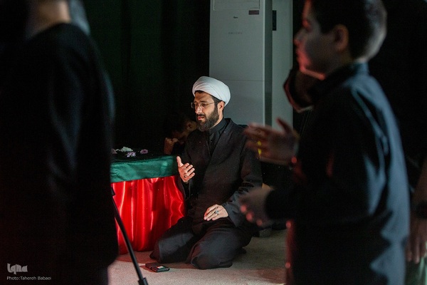 حضور خادمان بارگاه امام علی بن موسی الرضا در معراج الشهدا سپاه