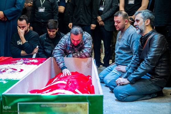 حضور خادمان بارگاه امام علی بن موسی الرضا در معراج الشهدا سپاه