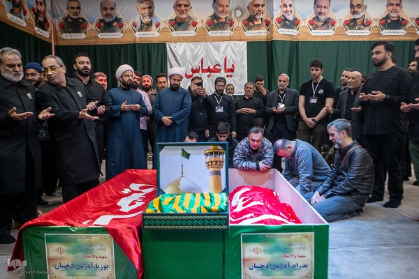 حضور خادمان بارگاه امام علی بن موسی الرضا در معراج الشهدا سپاه