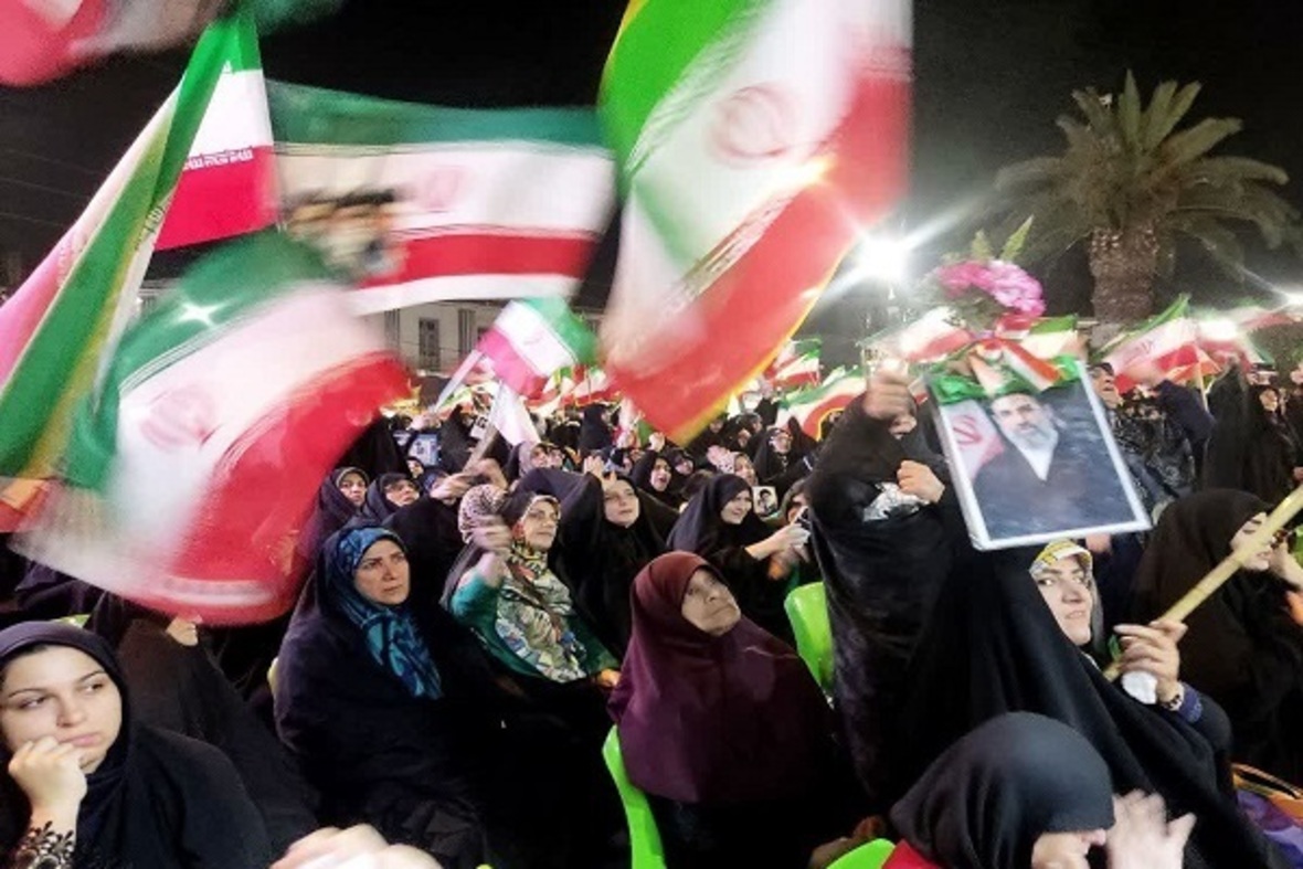 هفتاد و ششمین اجتماع شبانه مردمی بابلسر