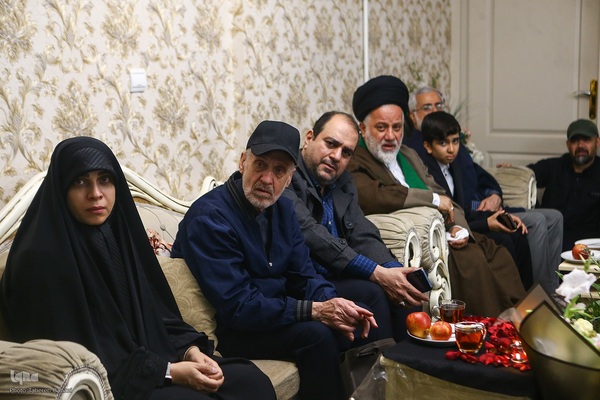 دیدار با خانواده شهدای جنگ رمضان