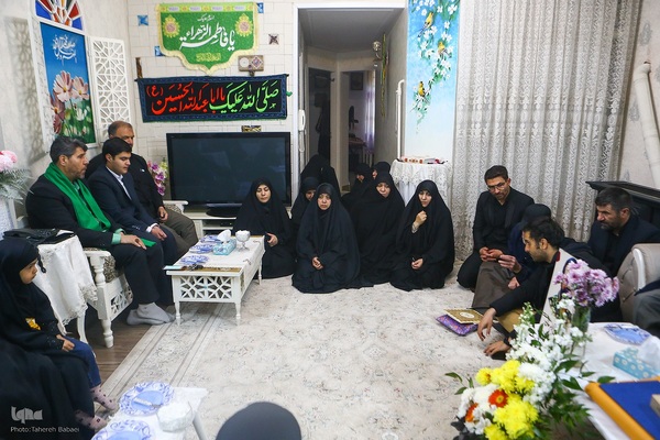 دیدار با خانواده شهدای جنگ رمضان