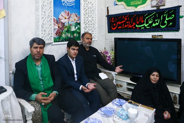 دیدار با خانواده شهدای جنگ رمضان