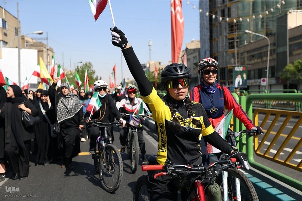 اجتماع بزرگ «دختران جان‌فدای ایران»