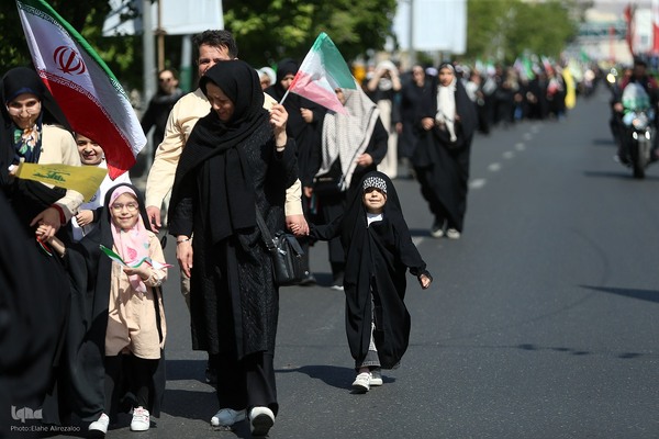اجتماع بزرگ «دختران جان‌فدای ایران»