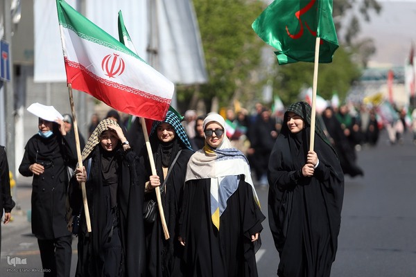 اجتماع بزرگ «دختران جان‌فدای ایران»