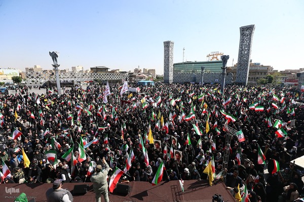 اجتماع بزرگ «دختران جان‌فدای ایران»