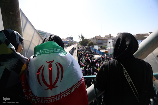 اجتماع بزرگ «دختران جان‌فدای ایران»