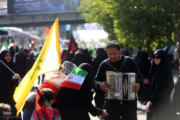 اجتماع بزرگ «دختران جان‌فدای ایران»