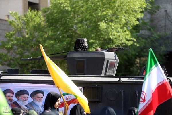 اجتماع بزرگ «دختران جان‌فدای ایران»