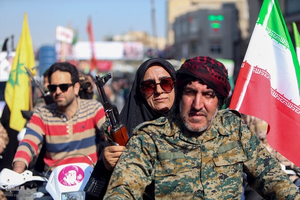 اجتماع بزرگ «دختران جان‌فدای ایران»