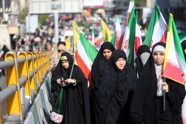 اجتماع بزرگ «دختران جان‌فدای ایران»