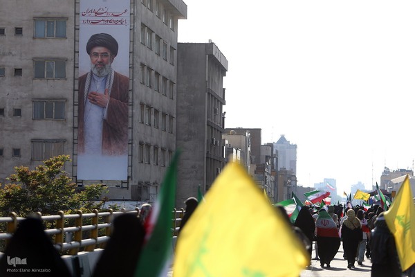 اجتماع بزرگ «دختران جان‌فدای ایران»