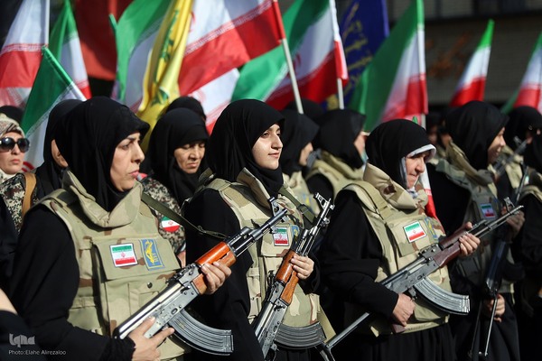 اجتماع بزرگ «دختران جان‌فدای ایران»