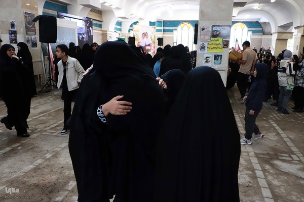 بزرگداشت روز دختر در گلزار شهدا وادی رحمت تبریز