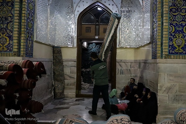 حرم امام رضا(ع) در شب میلاد حضرت معصومه(س)