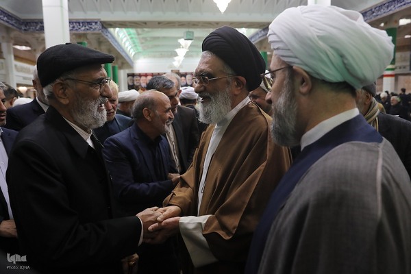 خطبه‌خوانی روز میلاد کریمه اهل بیت(س)