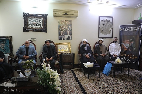 دیدار جامعه قرآنی با خانواده شهید سیدعبدالرحیم موسوی