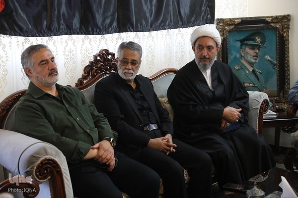 دیدار جامعه قرآنی با خانواده شهید سیدعبدالرحیم موسوی