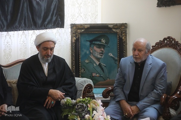 دیدار جامعه قرآنی با خانواده شهید سیدعبدالرحیم موسوی