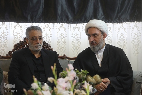 دیدار جامعه قرآنی با خانواده شهید سیدعبدالرحیم موسوی