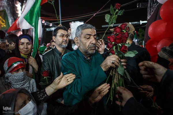 جشن شب ولادت امام رضا(ع) در میدان صادقیه
