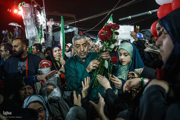 جشن شب ولادت امام رضا(ع) در میدان صادقیه