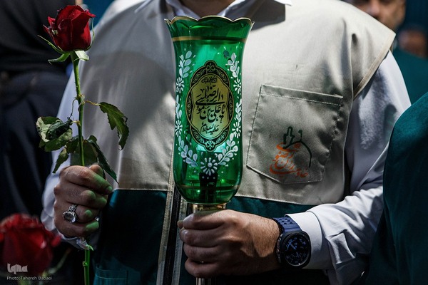جشن شب ولادت امام رضا(ع) در میدان صادقیه