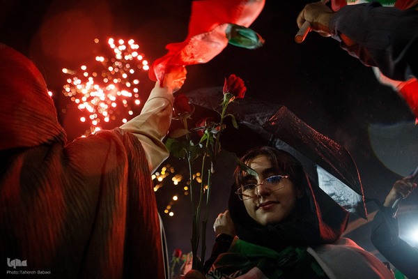 جشن شب ولادت امام رضا(ع) در میدان صادقیه