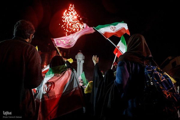 جشن شب ولادت امام رضا(ع) در میدان صادقیه