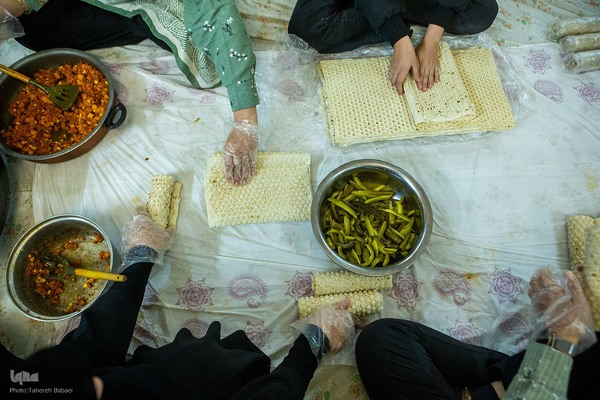 آشپزخانه‌های مقاومت: زنانی که در پشت خط مقدم، حامی امنیت شدند
