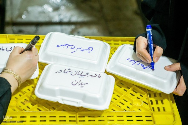 آشپزخانه‌های مقاومت: زنانی که در پشت خط مقدم، حامی امنیت شدند