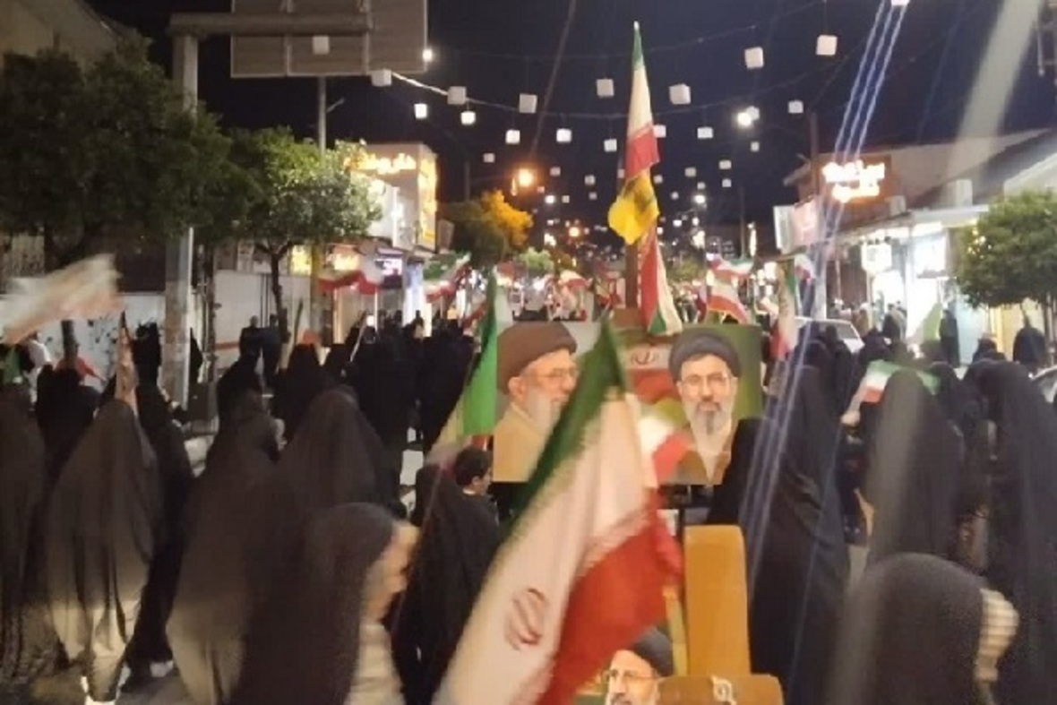 هفتاد و دومین اجتماع و راهپیمایی شبانه