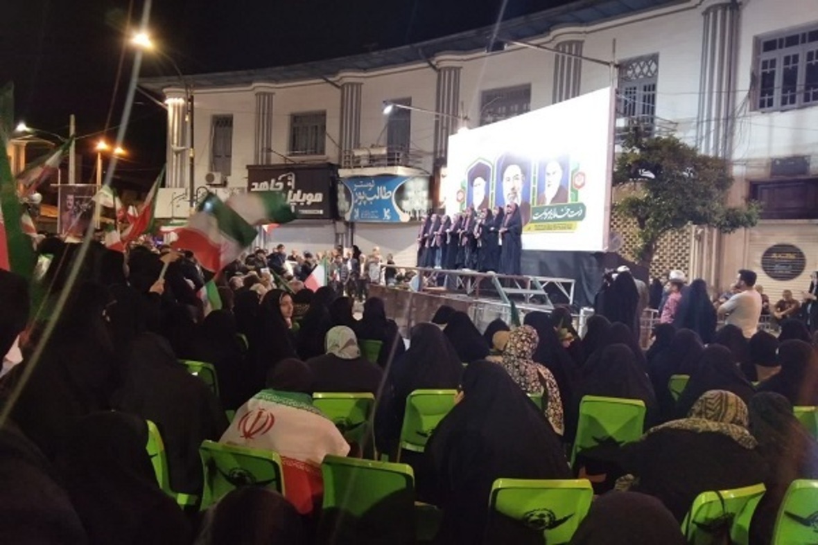 هفتاد و دومین اجتماع و راهپیمایی شبانه