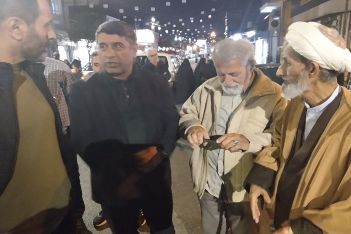 هفتاد و سومین اجتماع شبانه بابلسر در میدان شهدا