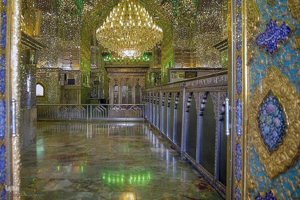 ۱۵ اردیبهشت؛ روز شیراز