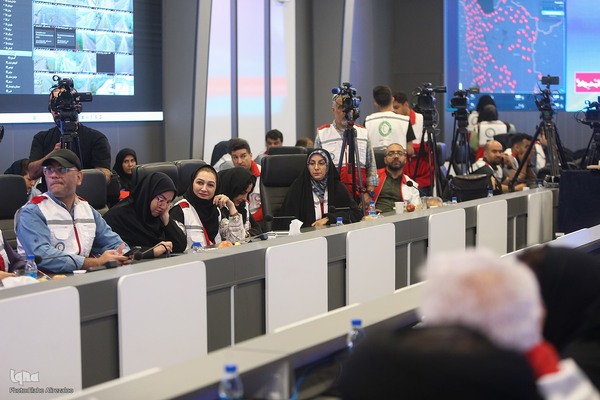 نشست خبری دبیرکل و رئیس جمعیت هلال‌احمر